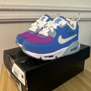 Air Max 90 undefeated infant size 4.